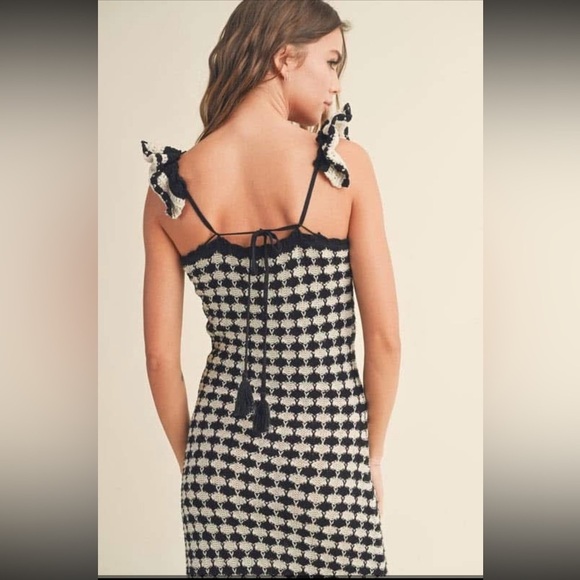 NWT Miou Muse Black and White Crochet Midi Dress - Picture 4 of 10